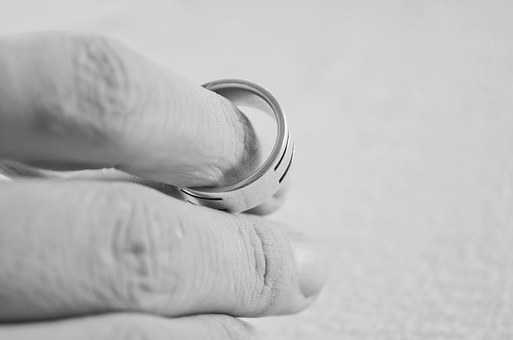 Is it Time to Divorce? Here are 5 Questions You Should Ask First